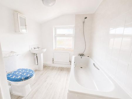2 bedroom terraced house to rent - Photo 5