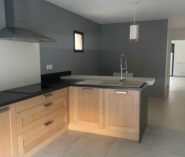 Maison à louer 7 pièces 150m² - Photo 6