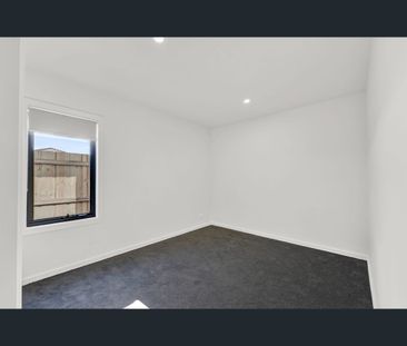 7 Tape Walk, Tarneit, Vic 3029 - Photo 6