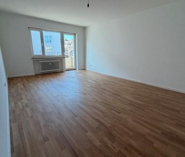Nachmieter für 3 Zimmer Wohnung gesucht - Jobcenter Willkommen!! - Photo 5