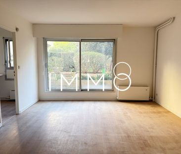 Location Appartement 1 pièce 32m² MARSEILLE 6ème - Photo 1