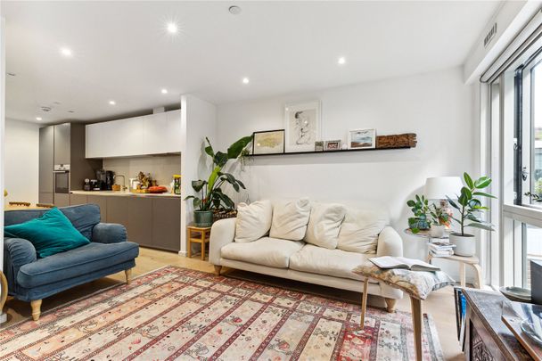 Balham Hill, Balham, SW12, London - Photo 1