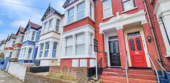 Milton Avenue, Westcliff On Sea, Essex, SS0 - Photo 2