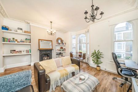 1 bedroom flat to rent - Photo 2