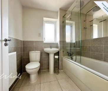 3 bedroom detached house to rent - Photo 3