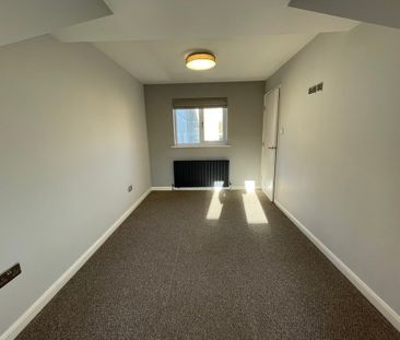 2 bedroom Detached House to let - Photo 6