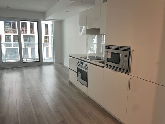 For Lease - 230 Simcoe Street Unit# 923, Toronto, Ontario - Photo 1