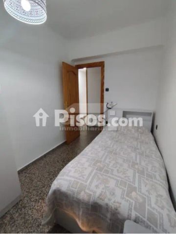 Piso en alquiler en Avenida de Virgilio - Foto 2