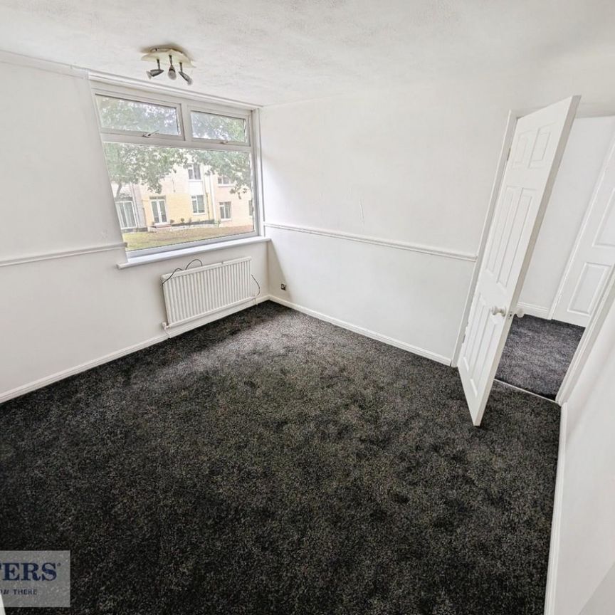 3 bedroom House To Let Total Size: 1131 SQ FT - Photo 1