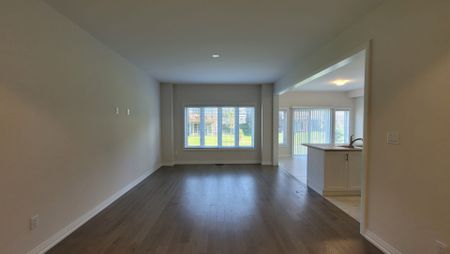 For Lease - 65 Federica Crescent, Wasaga Beach, Ontario - Photo 4