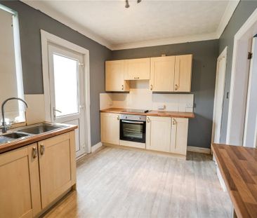 3 bedroom terraced house to rent - Photo 6
