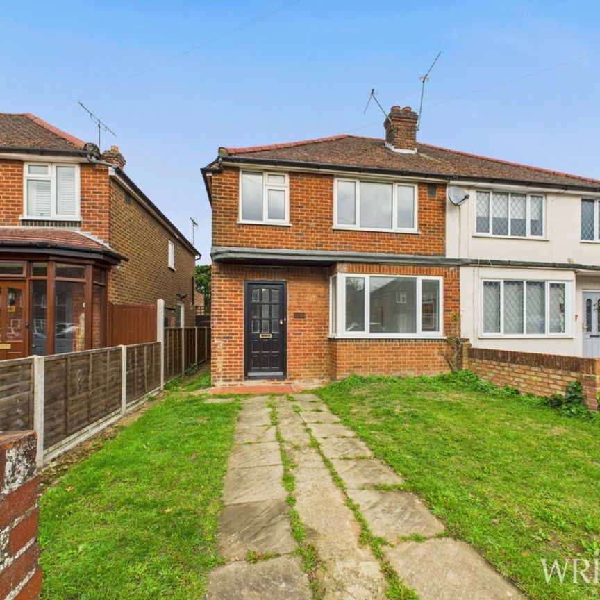 3 bedroom Semi-detached House - Crawford Road, Hatfield - Photo 1