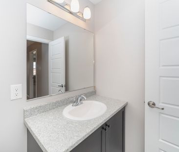 For Lease - 351 Sweetfern Crescent, Orleans - Cumberland and Area, ... - Photo 4