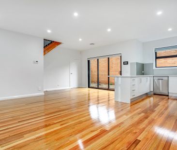 Spacious, Stylish and Secure - Photo 2