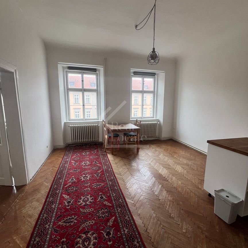 Apartment for rent, 2+kk - 1 bedroom, 36m - Photo 1
