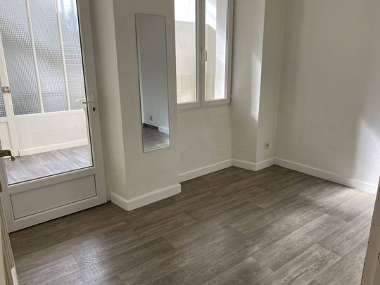 Location appartement 3 pièces 80.9 m² à Vals-les-Bains (07600) - Photo 1