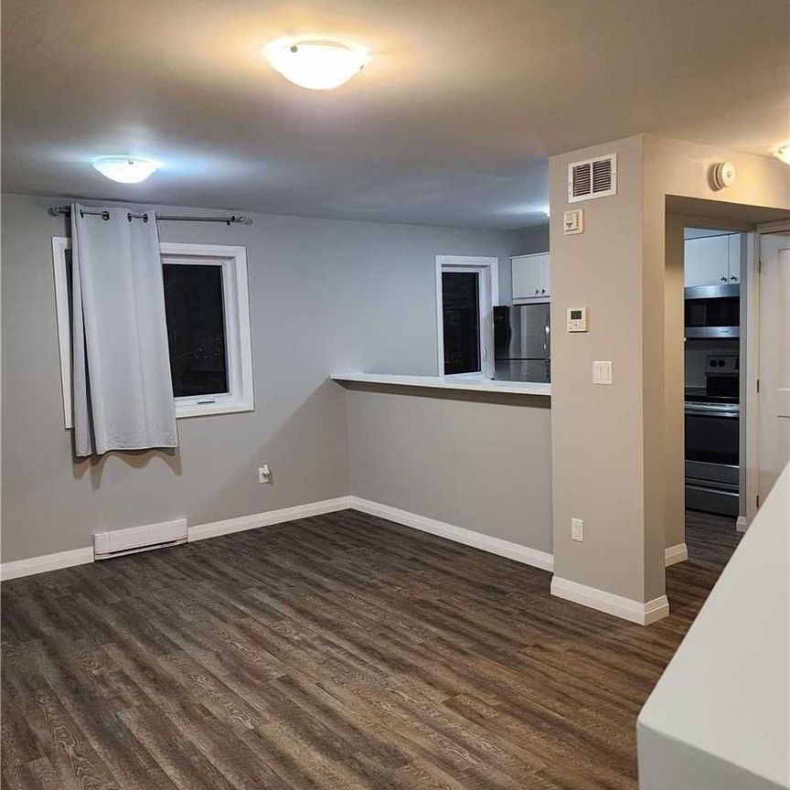 For Lease - 170 Bradford Street Unit# 201, Barrie, Ontario - Photo 1