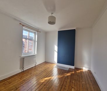 2 Bed Terraced House, Lord Nelson Street, NG2 - Photo 3