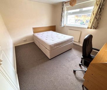 3 bedroom terraced house to rent - Photo 6