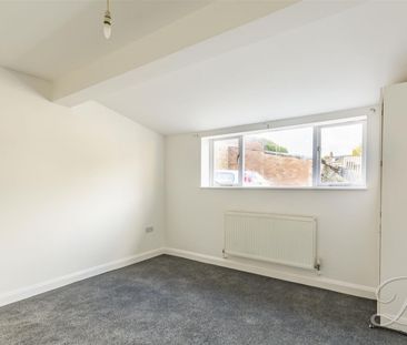 2 bedroom - Photo 6