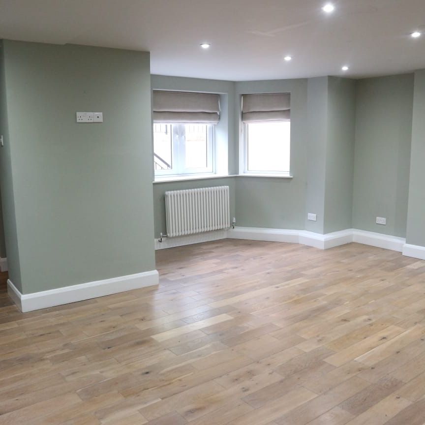 Room in a Shared Flat, Loampit Hill, SE13 - Photo 1