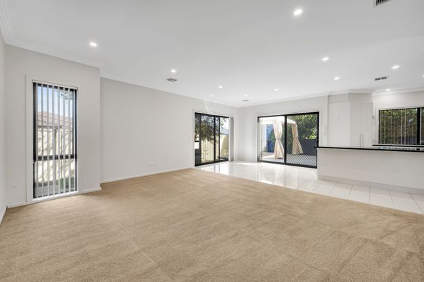 4/23 Allumba Street, Queanbeyan - Photo 1