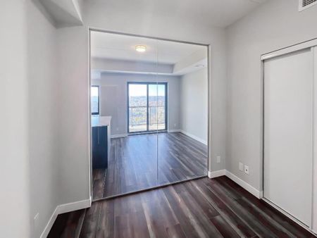 For Lease - 15 Queen Street Unit# 1815, Hamilton, Ontario - Photo 2