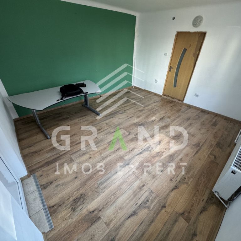 Casă de închiriat | 3 camere | ideal birou/locuință | Pl - Fotografie 1