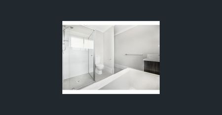 MODERN DUPLEX IN GREAT LOCATION - Photo 2