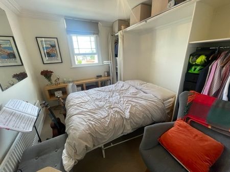 Vyvyan Terrace - Photo 2