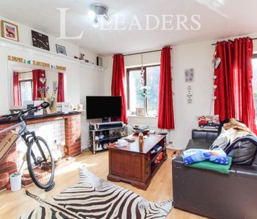 3 bedroom terraced house to rent - Photo 3