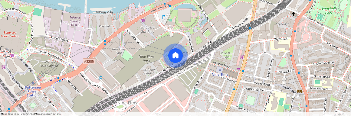 Charles Clowes Walk, London