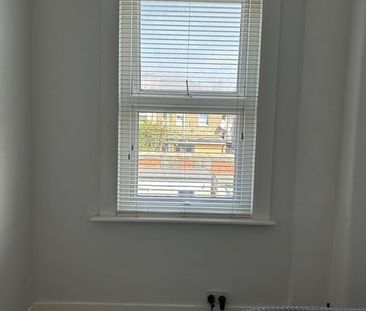 Room in a Shared House, Castleton Road, IG3 - Photo 3