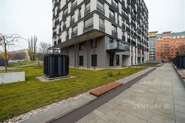 Zařízený byt 1+kk (30 m - Photo 1