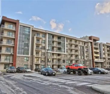 101 SHOREVIEW Place Unit# 319 | 101 SHOREVIEW Place Unit# 319, Ston... - Photo 1