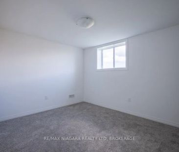 158 Hillcrest Road #Lower - Photo 3