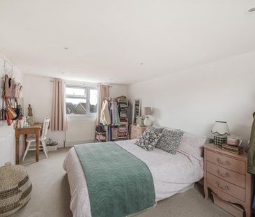 4 bedroom terraced house to rent - Photo 4