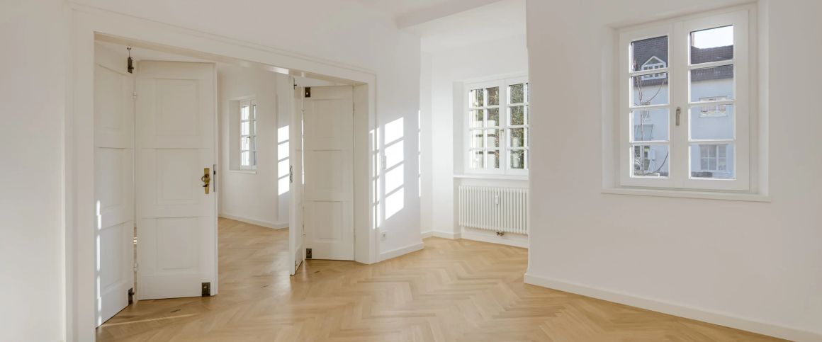 Großzügige Gartenwohnung in top sanierter Altbau-Villa - Photo 1