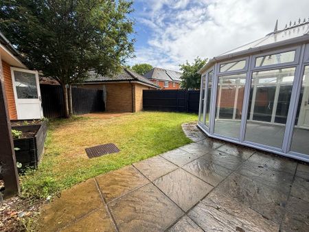 2 bedroom semi-detached house to rent - Photo 2