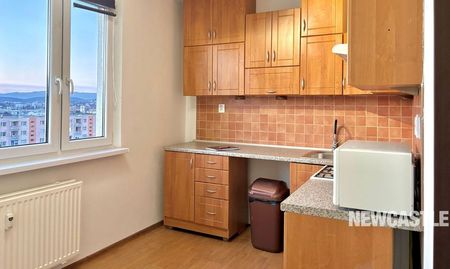 NEWCASTLE⏐PRENÁJOM 4 izbový byt, 79 m², voľný ihneď - Fotografia 3