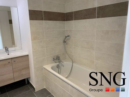 T3 + TERRASSE ET 2 PARKINGS - Photo 4