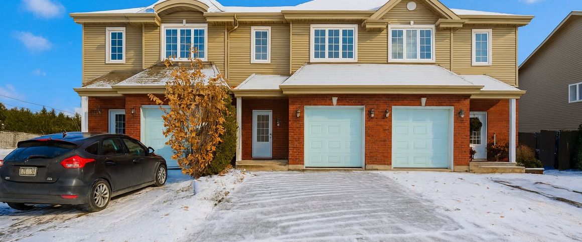 À louer / Maison à étages - Photo 1