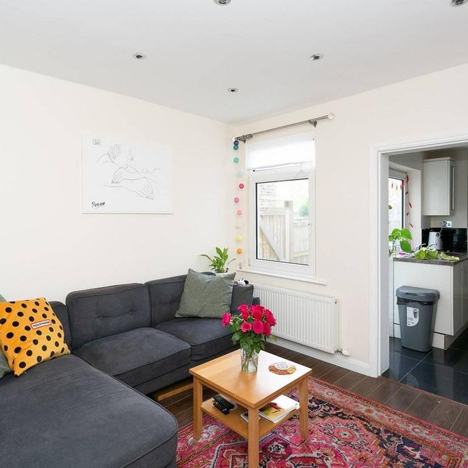 2 bedroom terraced house to rent - Photo 1