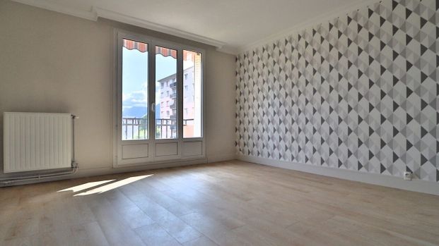 Appartement Saint-Martin-d'Hères - Photo 1