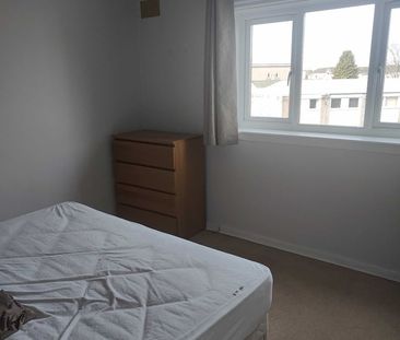 2 Bed Flat, Forrester Park Drive, EH12 - Photo 5