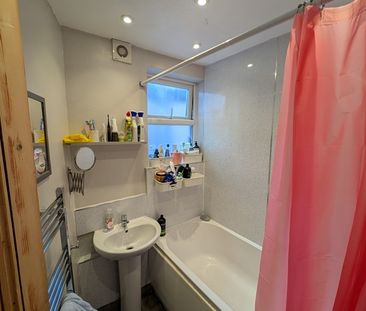 Room in a Shared House, Clarence Road, M13 - Photo 6