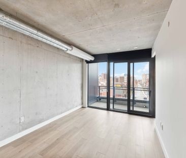 10 James st, Unit 409 - Photo 1