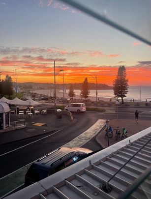 Bondi Beach - Photo 1