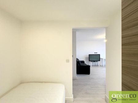 1 bedroom flat to rent - Photo 3