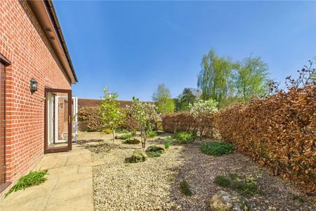 Tidmarsh Barns, Tidmarsh Lane, Tidmarsh, Reading, RG8 - Photo 3